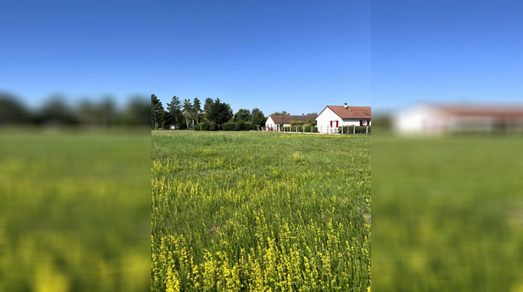 Ma-Cabane - Vente Terrain LES GRANDES CHAPELLES, 1720 m²