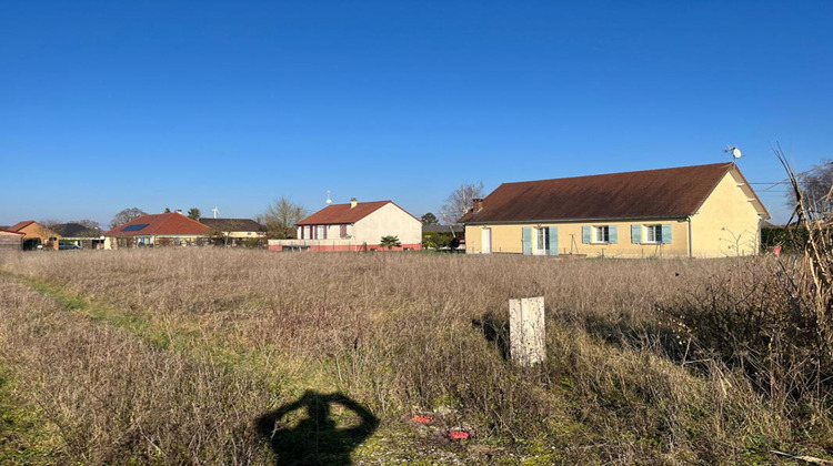 Ma-Cabane - Vente Terrain LES GRANDES CHAPELLES, 1700 m²