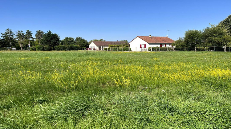 Ma-Cabane - Vente Terrain LES GRANDES CHAPELLES, 1720 m²