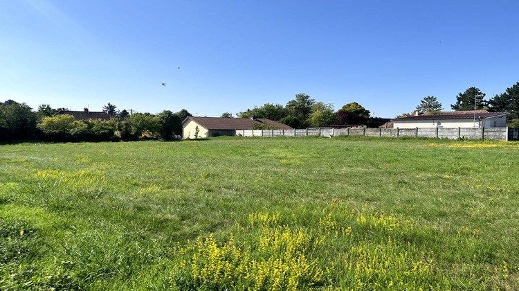 Ma-Cabane - Vente Terrain LES GRANDES CHAPELLES, 1911 m²