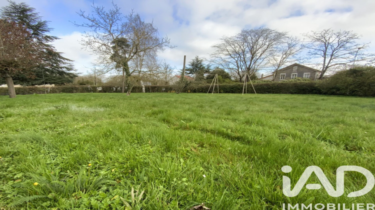 Ma-Cabane - Vente Terrain Les Granges-le-Roi, 834 m²