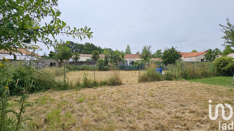 Ma-Cabane - Vente Terrain Les Lucs-sur-Boulogne, 500 m²