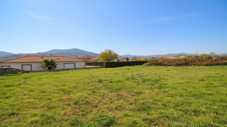 Ma-Cabane - Vente Terrain Les Martres-de-Veyre, 859 m²