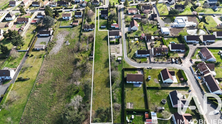 Ma-Cabane - Vente Terrain Les Montils, 2753 m²