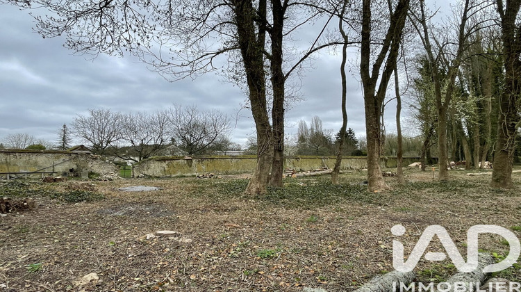 Ma-Cabane - Vente Terrain Les Ormes-sur-Voulzie, 832 m²