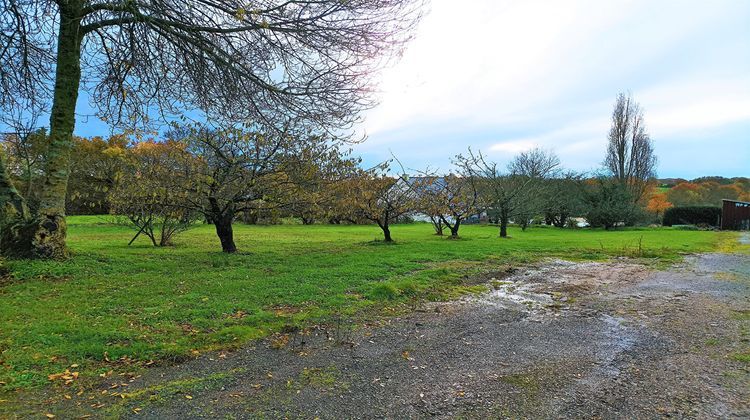 Ma-Cabane - Vente Terrain LES TOUCHES, 1000 m²