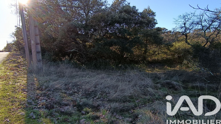 Ma-Cabane - Vente Terrain Les Vans, 1872 m²