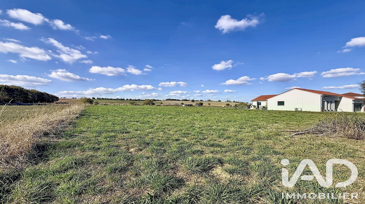 Ma-Cabane - Vente Terrain Lindre-Basse, 1598 m²
