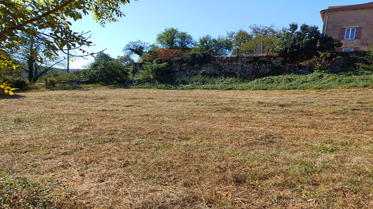 Ma-Cabane - Vente Terrain LISSAC-ET-MOURET, 1961 m²