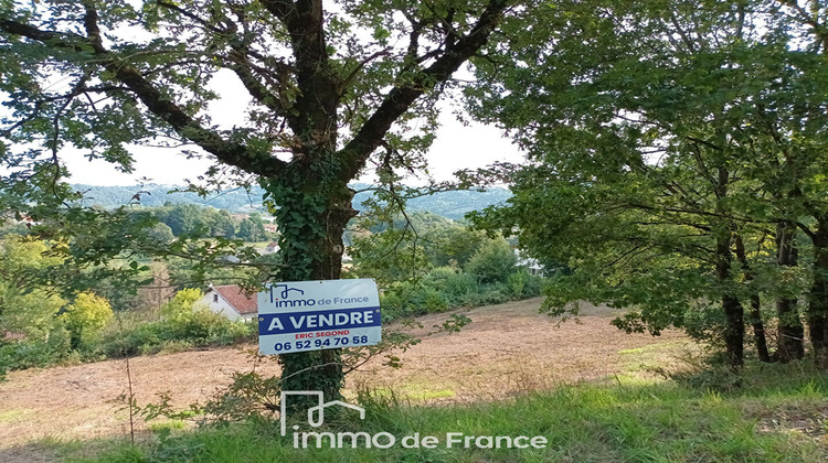 Ma-Cabane - Vente Terrain LIVINHAC-LE-HAUT, 1955 m²