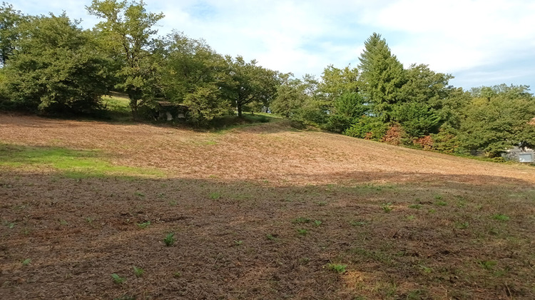Ma-Cabane - Vente Terrain LIVINHAC-LE-HAUT, 1955 m²
