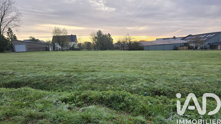 Ma-Cabane - Vente Terrain Livré-sur-Changeon, 654 m²