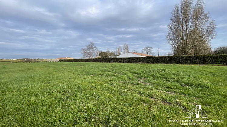 Ma-Cabane - Vente Terrain Longèves, 1919 m²