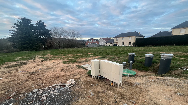 Ma-Cabane - Vente Terrain LONGEVILLE-LES-SAINT-AVOLD, 1836 m²