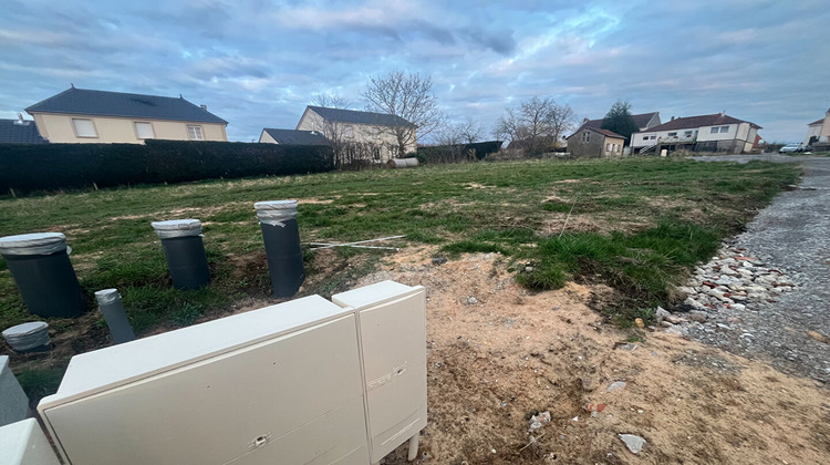 Ma-Cabane - Vente Terrain LONGEVILLE-LES-SAINT-AVOLD, 695 m²