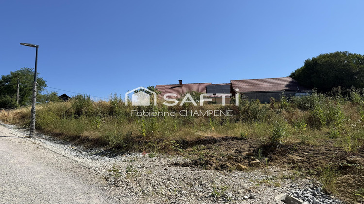 Ma-Cabane - Vente Terrain Lons-le-Saunier, 696 m²