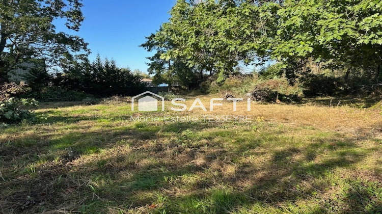 Ma-Cabane - Vente Terrain Loupes, 1790 m²