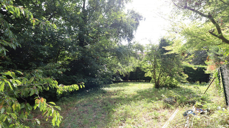 Ma-Cabane - Vente Terrain Louveciennes, 1049 m²