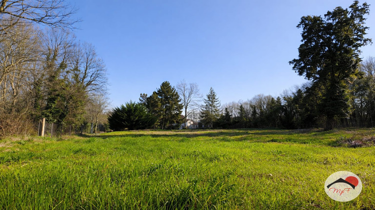 Ma-Cabane - Vente Terrain LOUZAC-SAINT-ANDRE, 3351 m²