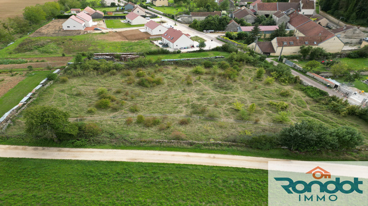 Ma-Cabane - Vente Terrain Lux, 3750 m²