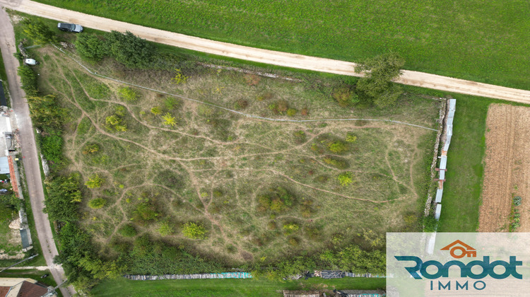 Ma-Cabane - Vente Terrain Lux, 3750 m²