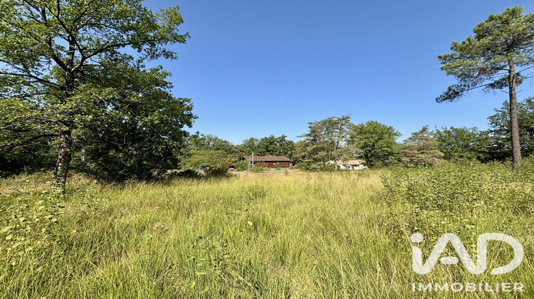 Ma-Cabane - Vente Terrain Marcillac-Saint-Quentin, 1658 m²