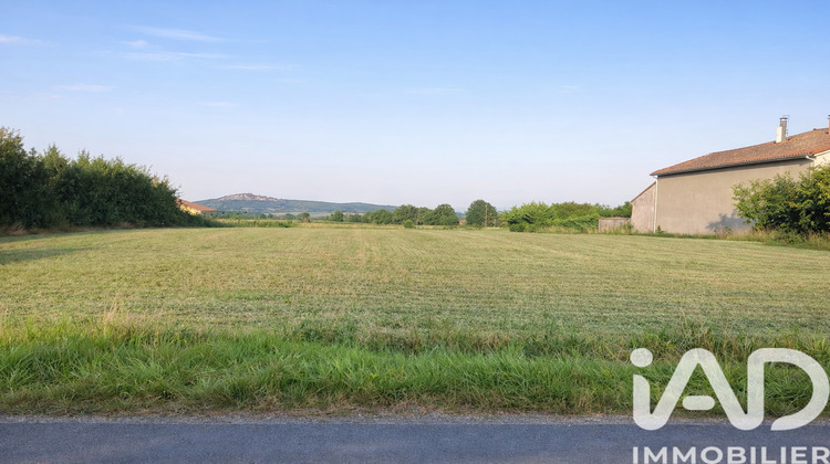 Ma-Cabane - Vente Terrain Marcilly-le-Châtel, 1485 m²
