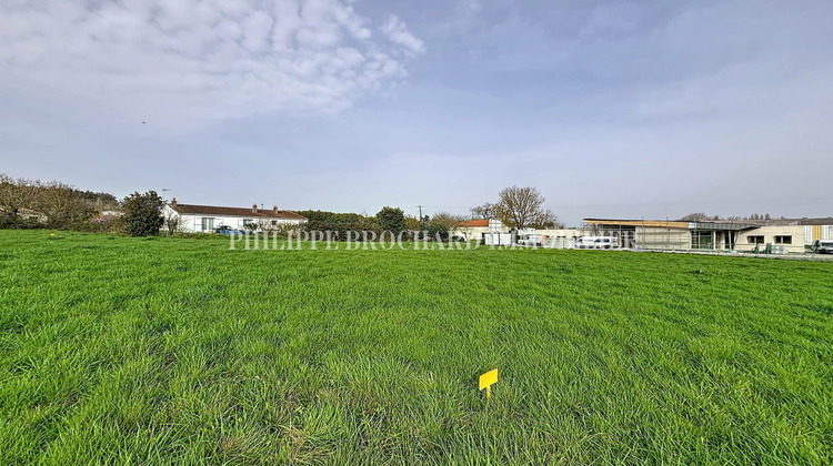 Ma-Cabane - Vente Terrain Mareuil-sur-Lay-Dissais, 1500 m²