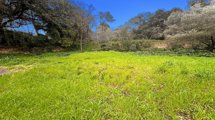 Ma-Cabane - Vente Terrain MARSEILLE 13, 900 m²