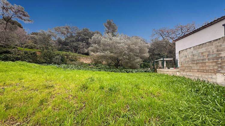Ma-Cabane - Vente Terrain MARSEILLE 13, 900 m²
