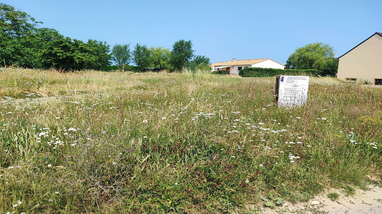 Ma-Cabane - Vente Terrain Mauves-sur-Loire, 580 m²