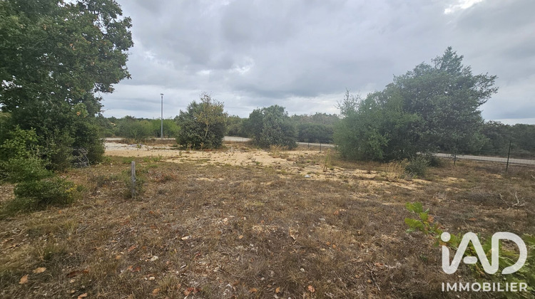 Ma-Cabane - Vente Terrain Méjannes-le-Clap, 834 m²