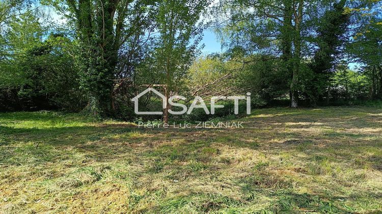 Ma-Cabane - Vente Terrain Meslay-du-Maine, 2522 m²