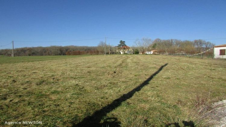 Ma-Cabane - Vente Terrain Miramont-de-Quercy, 2000 m²