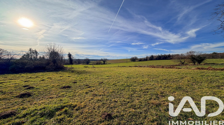 Ma-Cabane - Vente Terrain Moissannes, 1362 m²