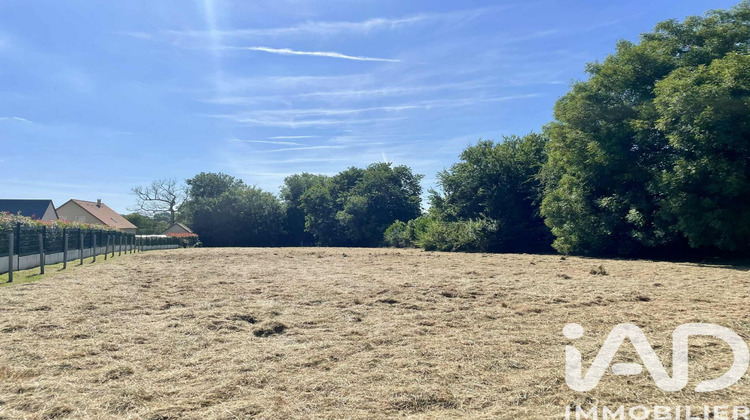 Ma-Cabane - Vente Terrain Monceaux-en-Bessin, 3066 m²