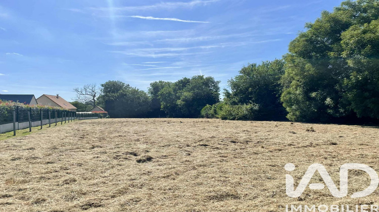 Ma-Cabane - Vente Terrain Monceaux-en-Bessin, 3066 m²