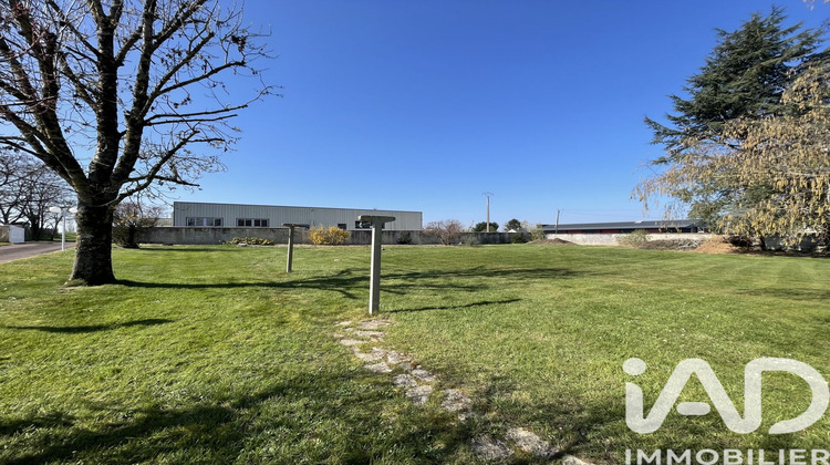 Ma-Cabane - Vente Terrain Monnaie, 1300 m²