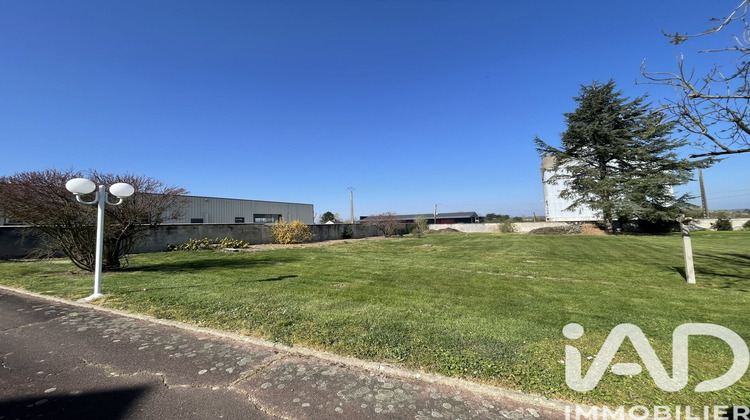 Ma-Cabane - Vente Terrain Monnaie, 1300 m²