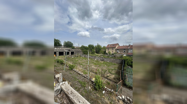 Ma-Cabane - Vente Terrain Mont-Saint-Martin, 1823 m²