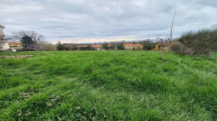 Ma-Cabane - Vente Terrain MONTBRISON, 637 m²
