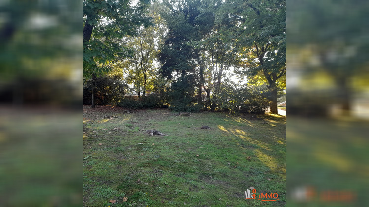 Ma-Cabane - Vente Terrain Montceaux, 643 m²