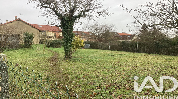 Ma-Cabane - Vente Terrain Montceaux-Lès-Provins, 380 m²