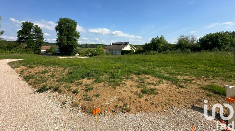 Ma-Cabane - Vente Terrain Montferrand-le-Château, 981 m²