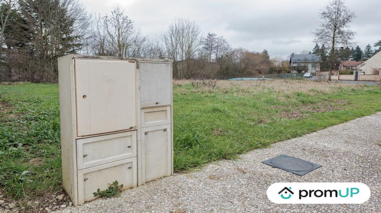 Ma-Cabane - Vente Terrain Montigny-Lencoup, 651 m²