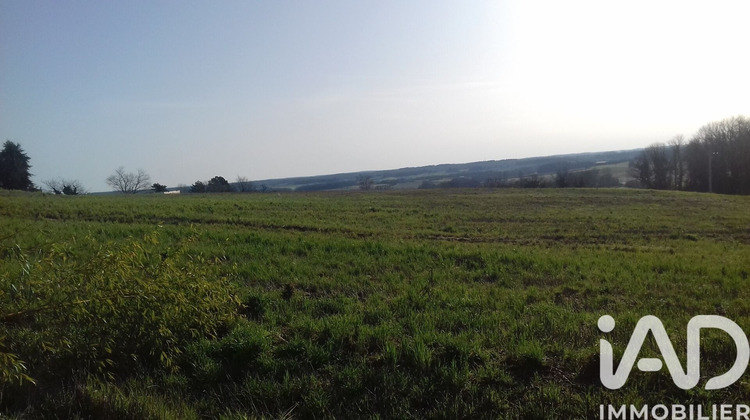 Ma-Cabane - Vente Terrain Montlieu-la-Garde, 1900 m²
