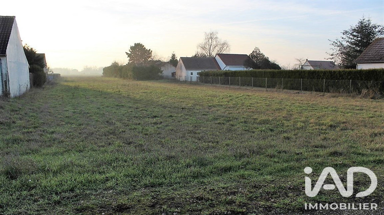 Ma-Cabane - Vente Terrain Montlivault, 1046 m²