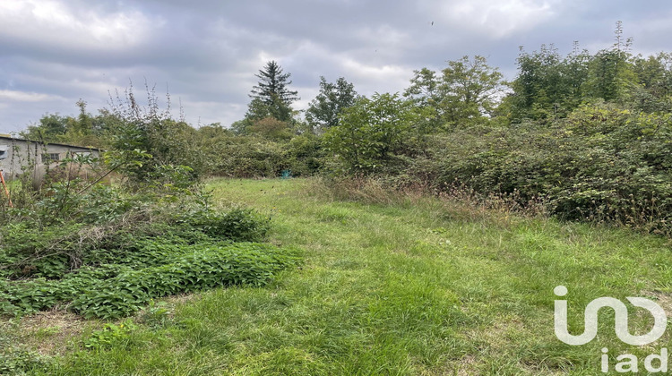 Ma-Cabane - Vente Terrain Montlouis-sur-Loire, 1679 m²