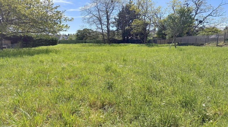 Ma-Cabane - Vente Terrain Montlouis-sur-Loire, 830 m²