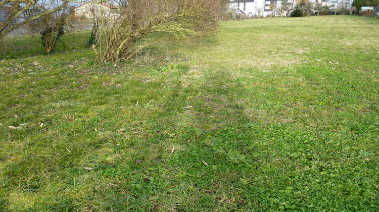 Ma-Cabane - Vente Terrain Montmorillon, 2055 m²